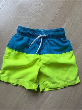 Swim suit